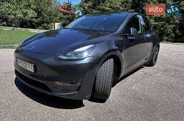 Внедорожник / Кроссовер Tesla Model Y 2024 в 