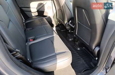 Внедорожник / Кроссовер Tesla Model Y 2023 в 