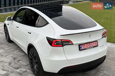 Внедорожник / Кроссовер Tesla Model Y 2023 в 