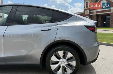 Внедорожник / Кроссовер Tesla Model Y 2023 в 