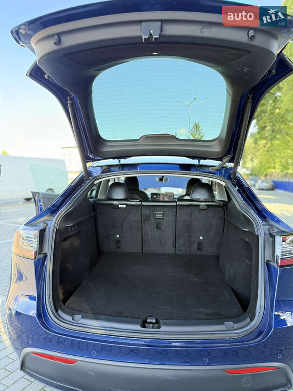 Позашляховик / Кросовер Tesla Model Y 2022 в Тернополі