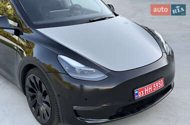 Внедорожник / Кроссовер Tesla Model Y 2022 в 