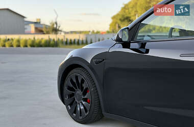 Внедорожник / Кроссовер Tesla Model Y 2022 в 