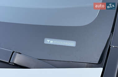Внедорожник / Кроссовер Tesla Model Y 2022 в 