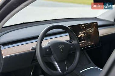 Внедорожник / Кроссовер Tesla Model Y 2022 в 