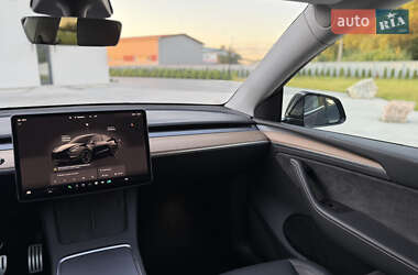 Внедорожник / Кроссовер Tesla Model Y 2022 в 