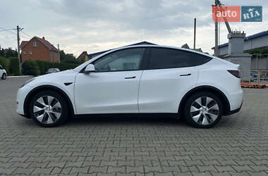 Внедорожник / Кроссовер Tesla Model Y 2021 в 
