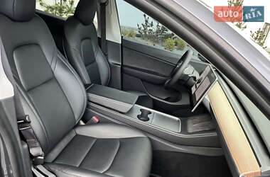 Внедорожник / Кроссовер Tesla Model Y 2021 в 