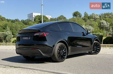 Внедорожник / Кроссовер Tesla Model Y 2023 в 