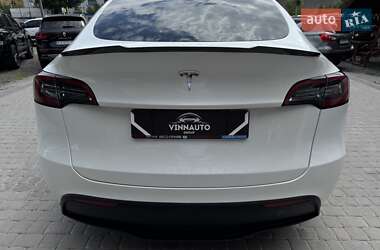 Внедорожник / Кроссовер Tesla Model Y 2024 в 