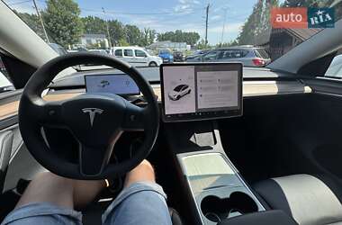 Внедорожник / Кроссовер Tesla Model Y 2024 в 