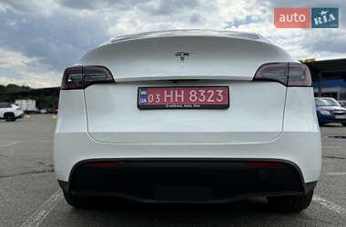 Внедорожник / Кроссовер Tesla Model Y 2024 в 
