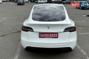 Внедорожник / Кроссовер Tesla Model Y 2024 в 