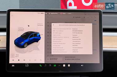 Позашляховик / Кросовер Tesla Model Y 2023 в 