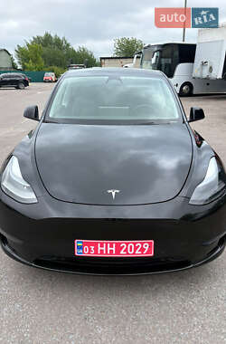 Внедорожник / Кроссовер Tesla Model Y 2023 в 