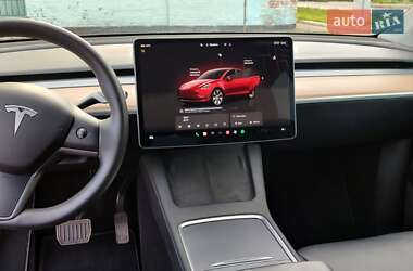 Внедорожник / Кроссовер Tesla Model Y 2023 в 