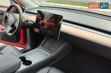 Внедорожник / Кроссовер Tesla Model Y 2023 в 
