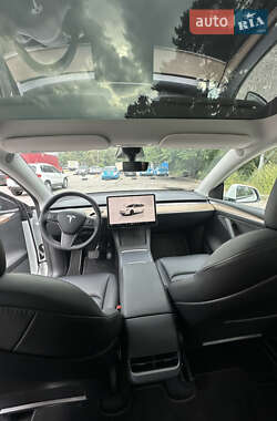 Внедорожник / Кроссовер Tesla Model Y 2022 в 