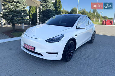 Внедорожник / Кроссовер Tesla Model Y 2022 в 