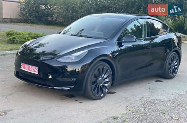 Внедорожник / Кроссовер Tesla Model Y 2022 в 