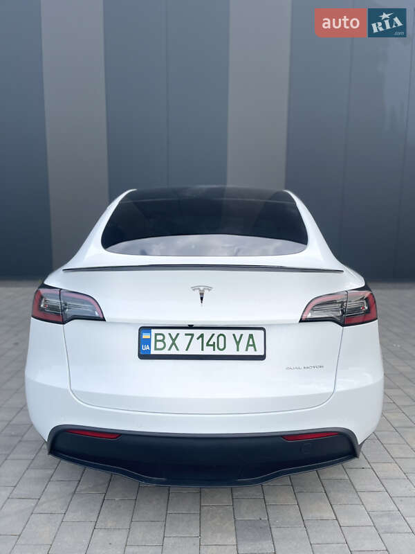 Внедорожник / Кроссовер Tesla Model Y 2022 в Хмельницком