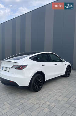 Внедорожник / Кроссовер Tesla Model Y 2022 в 