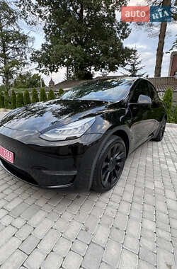 Внедорожник / Кроссовер Tesla Model Y 2021 в 