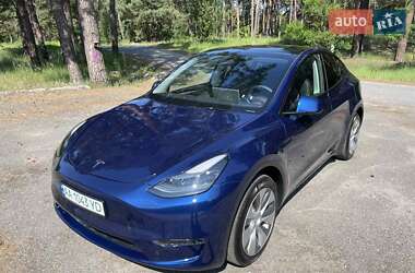 Внедорожник / Кроссовер Tesla Model Y 2024 в 