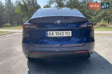 Внедорожник / Кроссовер Tesla Model Y 2024 в 