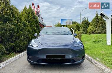 Внедорожник / Кроссовер Tesla Model Y 2022 в 