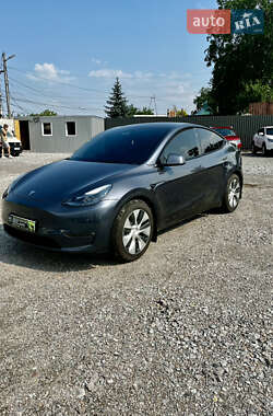 Позашляховик / Кросовер Tesla Model Y 2023 в 
