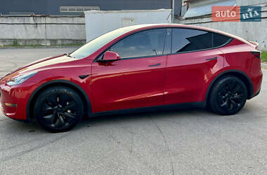 Внедорожник / Кроссовер Tesla Model Y 2021 в 