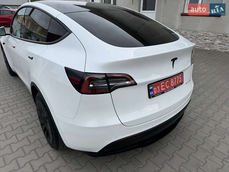 Внедорожник / Кроссовер Tesla Model Y 2021 в Луцке