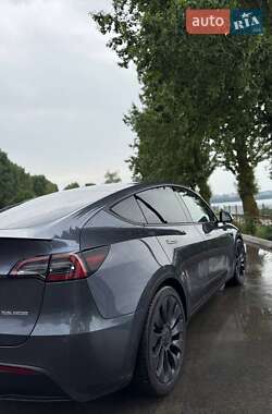 Внедорожник / Кроссовер Tesla Model Y 2022 в 