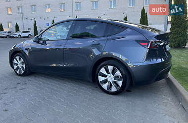 Внедорожник / Кроссовер Tesla Model Y 2020 в 