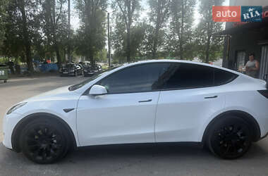 Внедорожник / Кроссовер Tesla Model Y 2022 в 