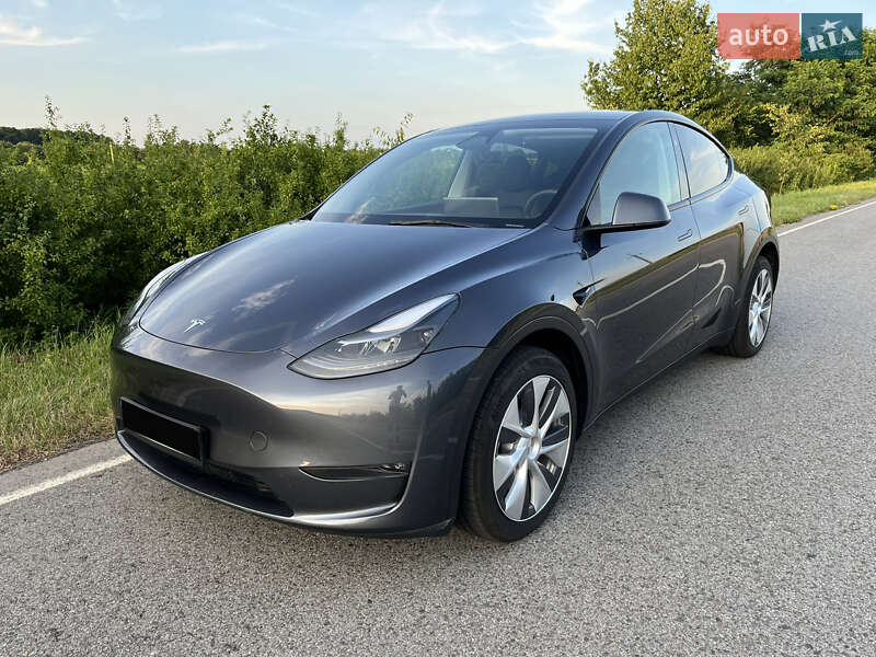 Внедорожник / Кроссовер Tesla Model Y 2023 в Львове