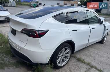 Внедорожник / Кроссовер Tesla Model Y 2021 в 