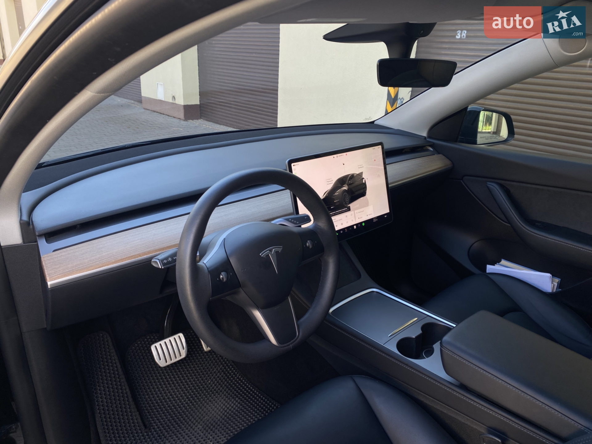 2022 Tesla Model Y - мініатюра 12