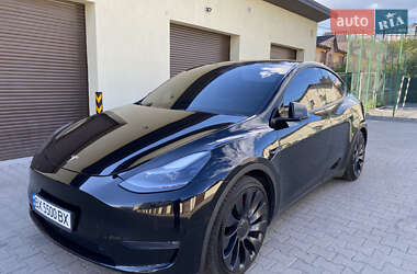 Позашляховик / Кросовер Tesla Model Y 2022 в 