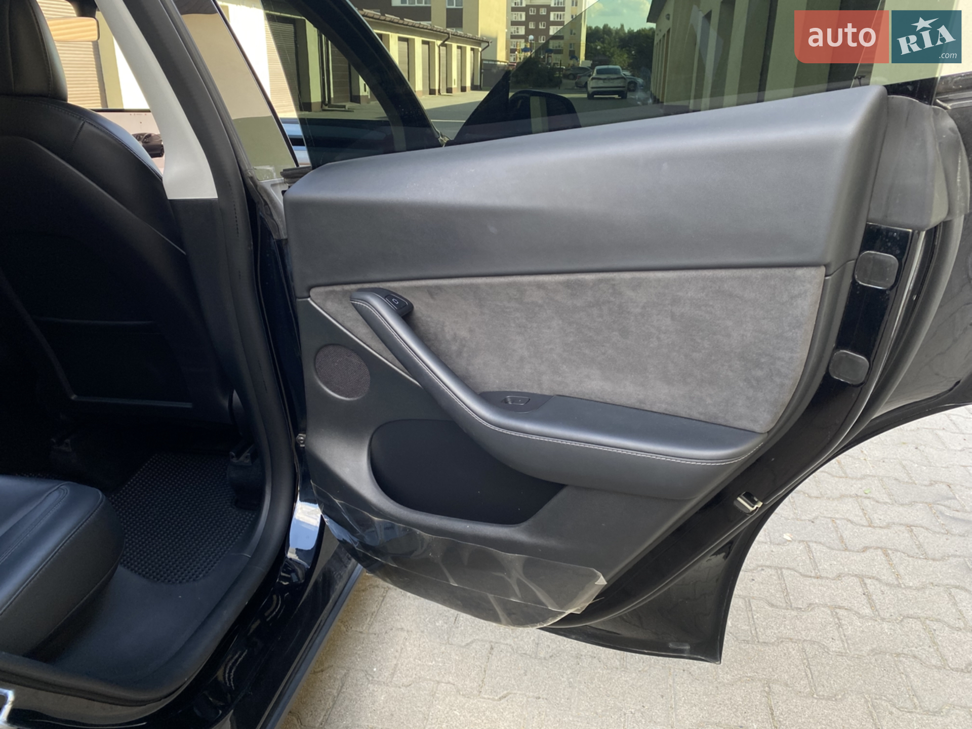 2022 Tesla Model Y - мініатюра 20