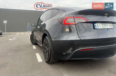 Внедорожник / Кроссовер Tesla Model Y 2024 в 