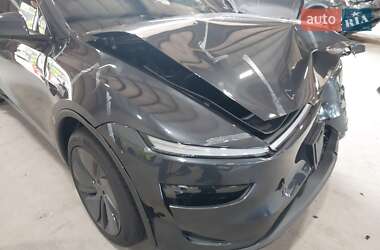 Внедорожник / Кроссовер Tesla Model Y 2025 в 