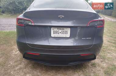 Внедорожник / Кроссовер Tesla Model Y 2023 в 