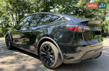 Внедорожник / Кроссовер Tesla Model Y 2024 в 