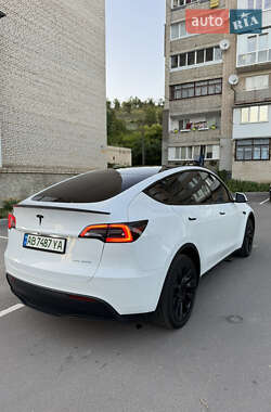 Внедорожник / Кроссовер Tesla Model Y 2023 в 