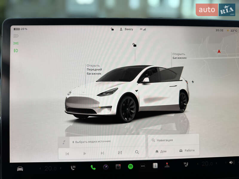 Внедорожник / Кроссовер Tesla Model Y 2023 в Могилев-Подольске