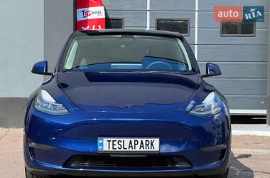 Внедорожник / Кроссовер Tesla Model Y 2021 в 