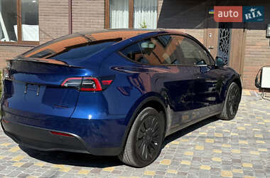 Внедорожник / Кроссовер Tesla Model Y 2023 в 