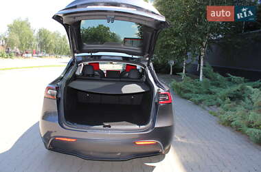 Внедорожник / Кроссовер Tesla Model Y 2023 в 